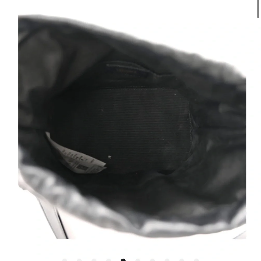 Authentic Versace Black Quilted Drawstring Bag - Picture 4 of 8